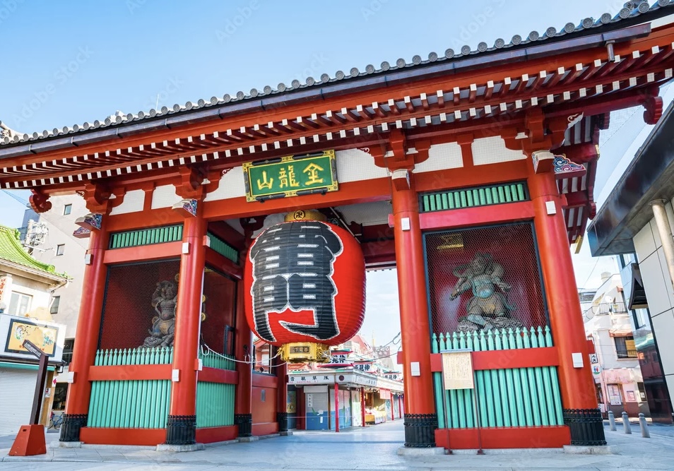 Kaminarimon Gate entrance Senso-ji Asakusa Tokyo